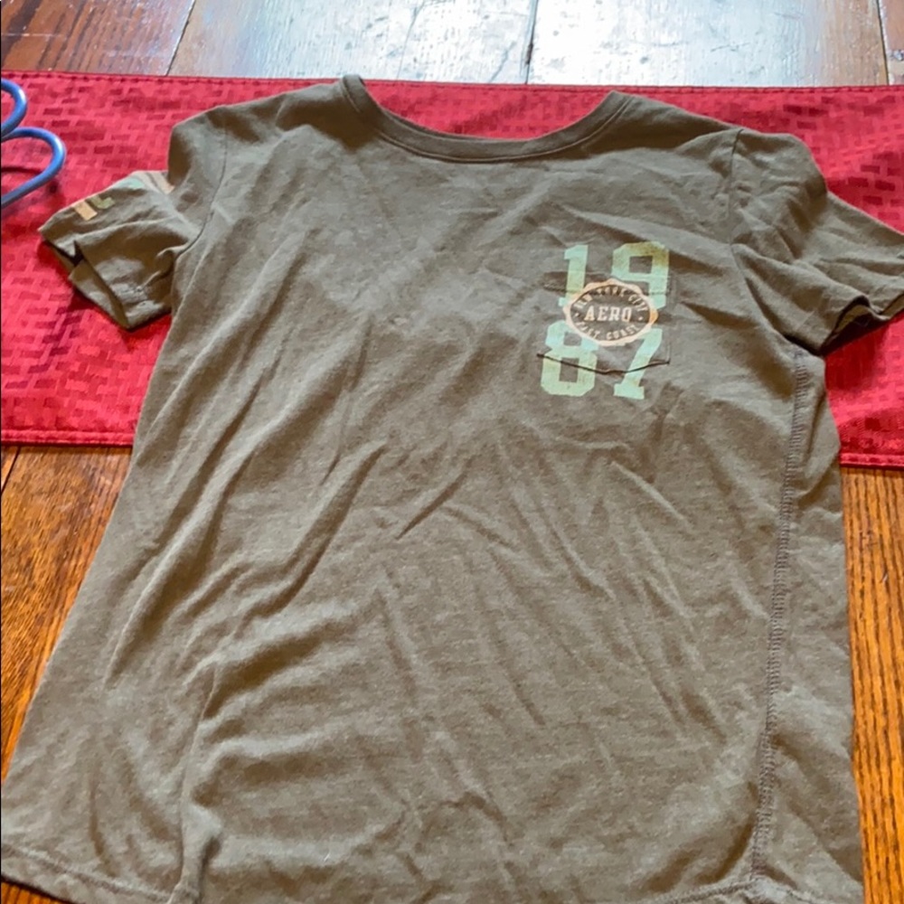 Aeropostale Graphic Tee